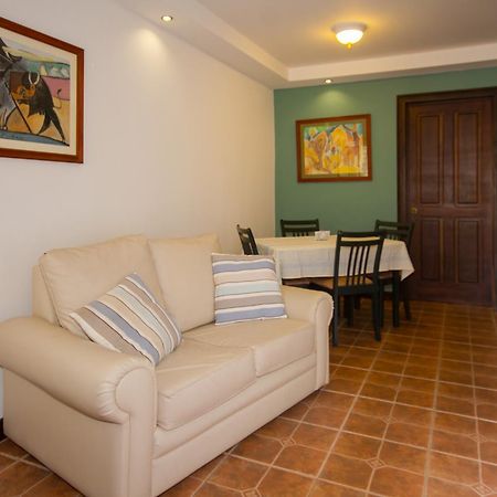 Apartotel Don Luis San Antonio De Belen Exterior foto
